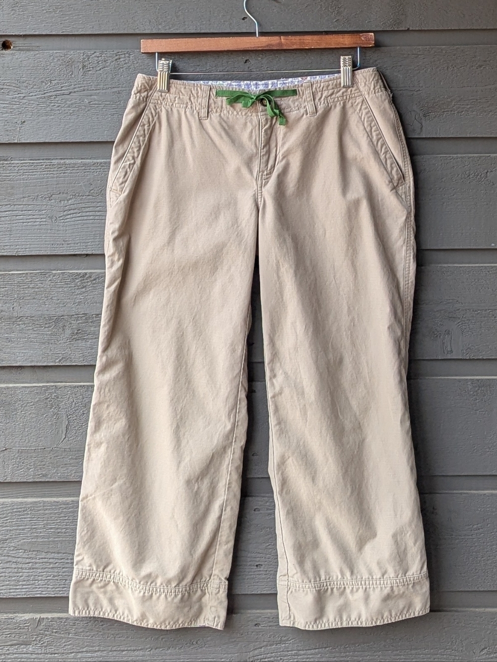 VTG Y2K Horny Toad Khaki Beige Low Rise Chino Capri Pant Green Drawstring Size 4